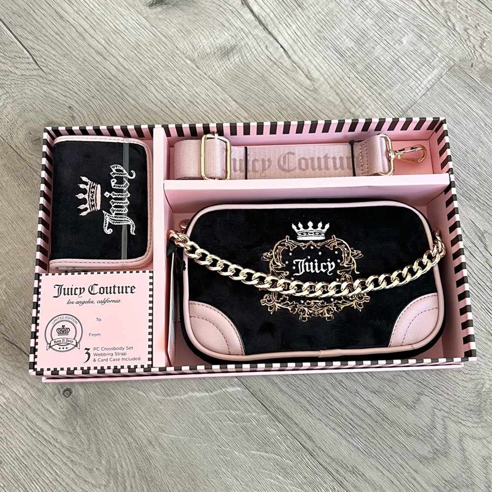 Juicy Couture Heritage Slim Camera Bag Envelope CC Wallet-Velour-Liquorice Black